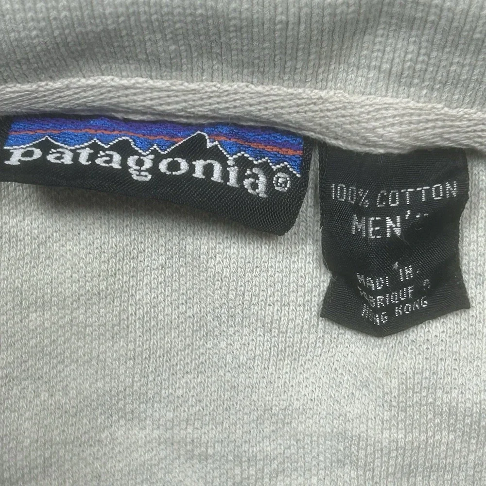 Vintage Patagonia Polo Shirt Mens‎ L Light Gray Short Sleeve Outdoor Casual Hike